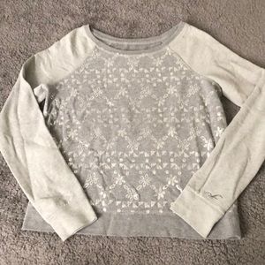 Gray Hollister foil design sweatshirt